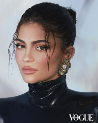 KYLIE JENNER for Vogue Magazine, Hong Kong August 2020
