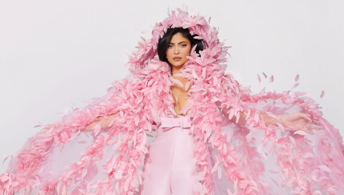 Kylie Jenner – US Harper’s Bazaar March 2020 Cover and Photos