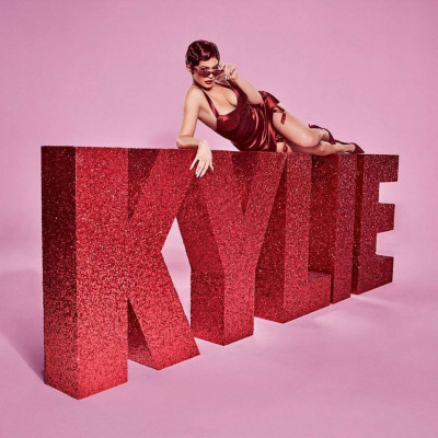 Kylie Jenner – Valentine’s Collection Campaign of Her Own Brand Kylie Cosmetics