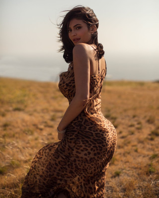 Kylie Jenner by Sasha Samsonova Photoshoot 2018