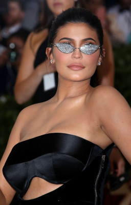 Kylie Jenner – MET Gala 2018