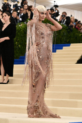 Kylie Jenner – MET Gala in New York 