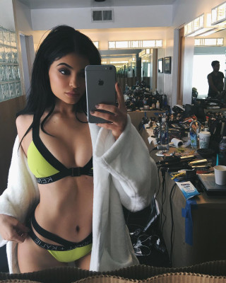 Kylie Jenner pic #884277