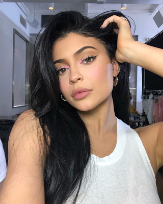 Kylie Jenner pic #1186343