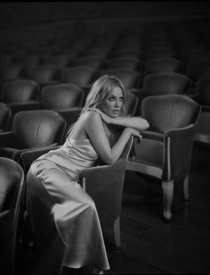 Kylie Minogue - Music Video Music Too Sad Without You (2018)