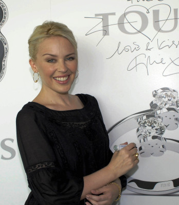 Kylie Minogue pic #247554
