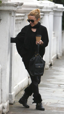 Kylie Minogue pic #346373