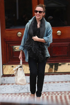 Kylie Minogue pic #255249