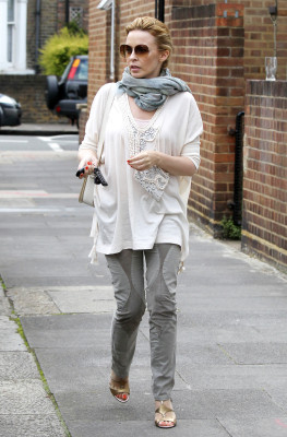 Kylie Minogue pic #541112
