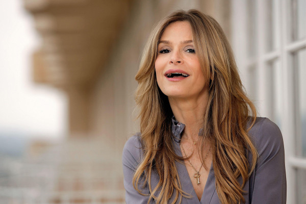 Kyra Sedgwick pic #295002