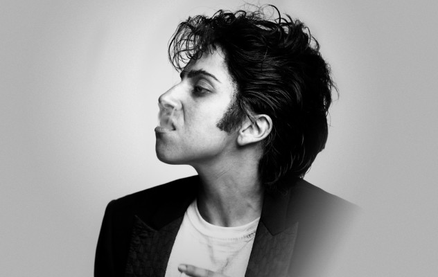 photo 4 in Gaga gallery [id424018] 2011-09-30 00:00:00