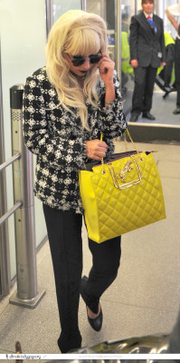photo 14 in Gaga gallery [id138222] 2009-03-04 00:00:00