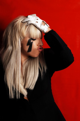 photo 25 in Lady Gaga gallery [id265736] 2010-05-21 00:00:00