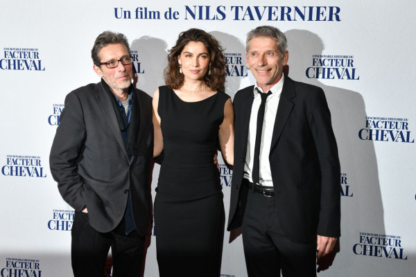Laetitia Casta – “L’Incroyable Histoire Du Facteur Cheval” Premiere in Paris