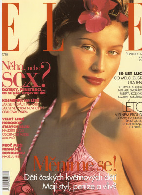 photo 4 in Laetitia Casta gallery [id281940] 2010-07-30 00:00:00