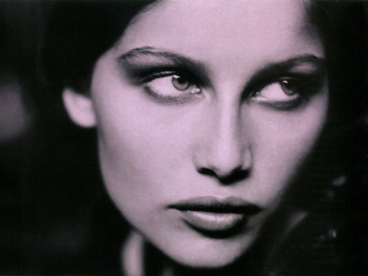 photo 7 in Laetitia Casta gallery [id31184] -0001-11-30 00:00:00