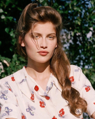 Laetitia Casta — 90s