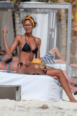 Lais Ribeiro pic #1125562