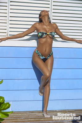 Lais Ribeiro -   Sports Illustrated Swimsuit 2018
