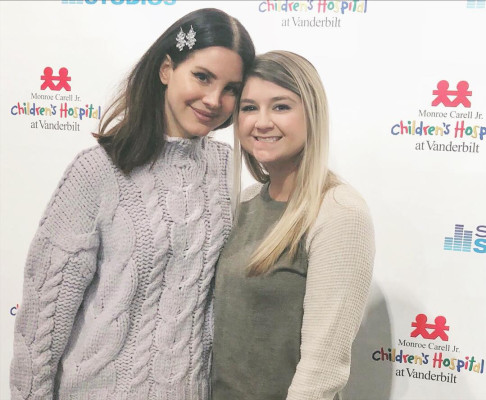 Lana Del Rey - Monroe Carell Jr. Children&#039;s Hospital in Nashville 02/06/2018