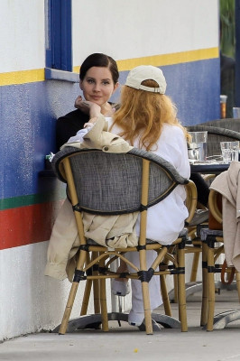 Lana Del Rey - LA Conversation Cafe in West Hollywood 11/06/2018