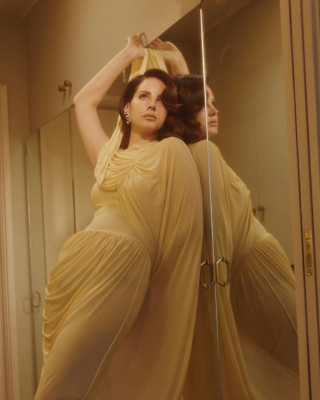 Lana Del Rey by Charlotte Wales for Dazed Magazine (2017)