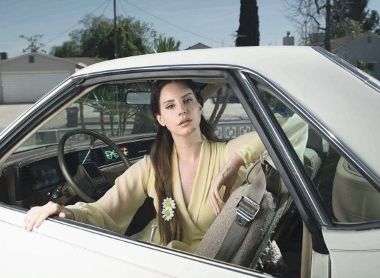 Lana Del Rey by Sebastien Micke for Paris Match (2017)