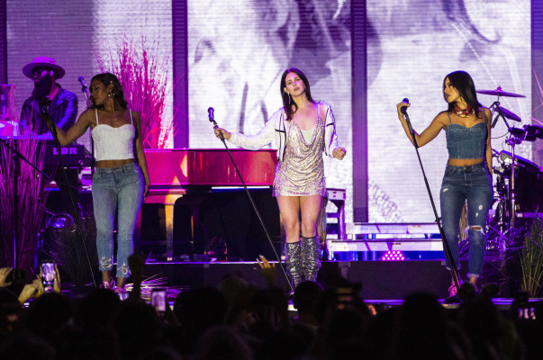 Lana Del Rey - BUKU Music + Art Project in New Orleans 03/22/2019