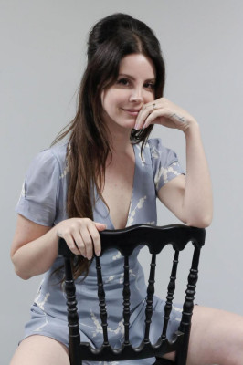 Lana Del Rey by Philippe Lavieille for Le Parisien 07/23/2017