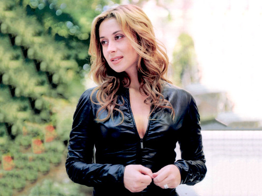 photo 12 in Lara Fabian gallery [id624100] 2013-04-10 00:00:00