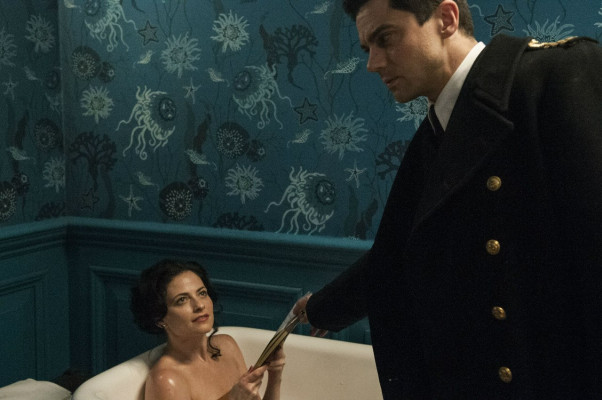 photo 4 in Lara Pulver gallery [id701553] 2014-02-23 00:00:00