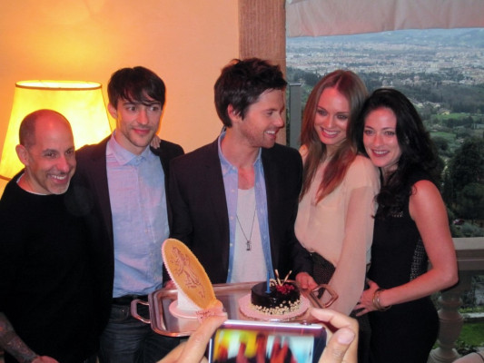 Lara Pulver pic #701465