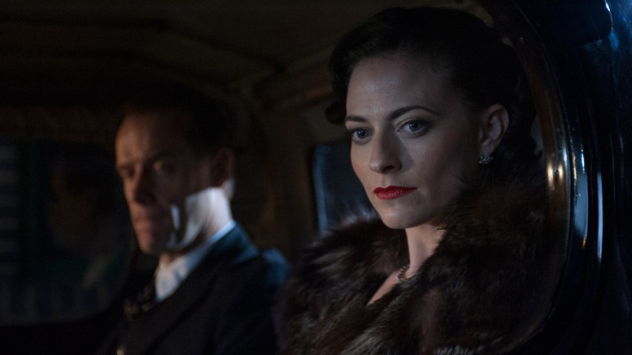 photo 24 in Lara Pulver gallery [id701476] 2014-02-23 00:00:00