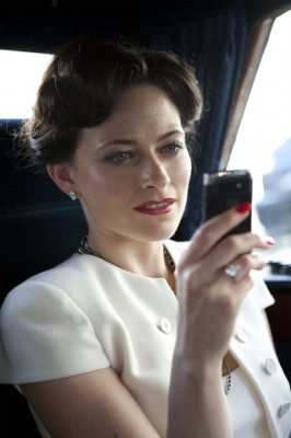 photo 3 in Lara Pulver gallery [id458349] 2012-02-07 00:00:00