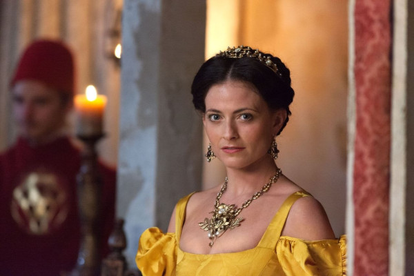 Lara Pulver pic #701610