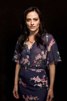 photo 7 in Lara Pulver gallery [id701699] 2014-02-23 00:00:00