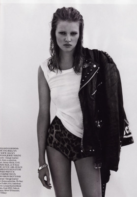 Lara Stone pic #163082