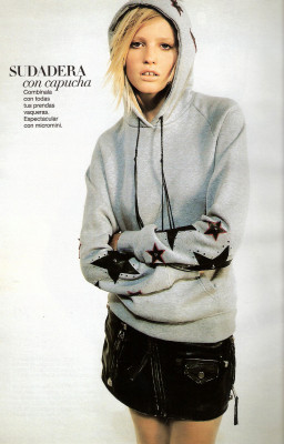 Lara Stone pic #221081