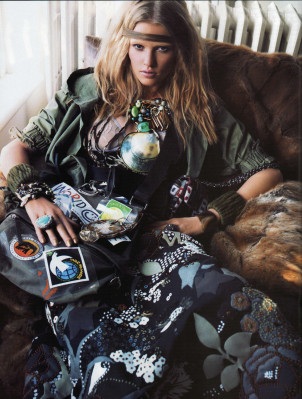 Lara Stone pic #222093