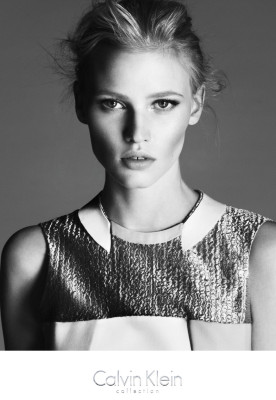 Lara Stone pic #408380