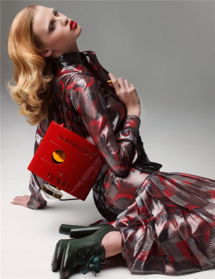 photo 15 in Lara Stone gallery [id134544] 2009-02-11 00:00:00