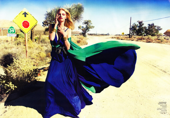 Lara Stone pic #363931