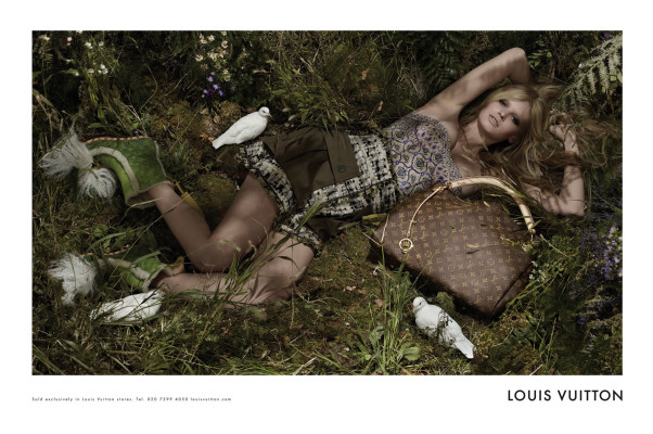 Lara Stone pic #237450