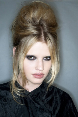 Lara Stone pic #413474