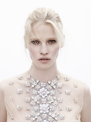 photo 4 in Lara Stone gallery [id505767] 2012-05-01 00:00:00