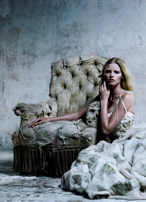 Lara Stone pic #314687