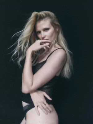 Lara Stone
