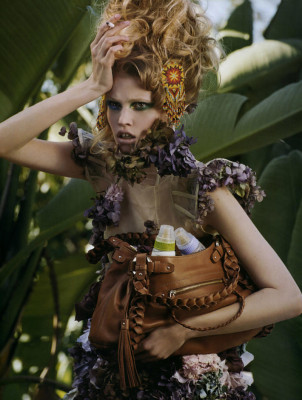 Lara Stone pic #357421