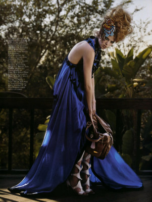 Lara Stone pic #357420