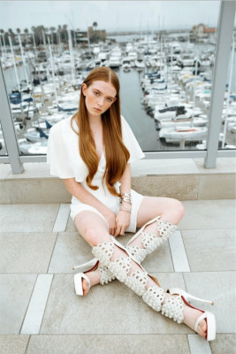 Larsen Thompson pic #1050080